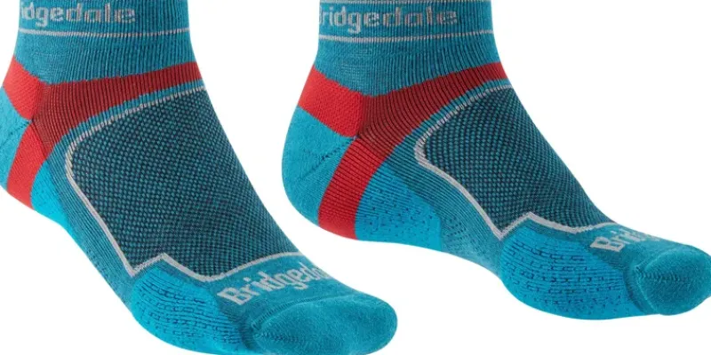 Bridgedale Socks|Socks-Mens TRAIL RUN Ultralight T2 Coolmax Sport Low Socks - Blue