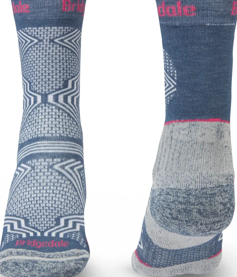 Bridgedale Socks|Socks-Womens Hike Ultralight T2 Coolmax Performance Boot Socks - Dark Denim