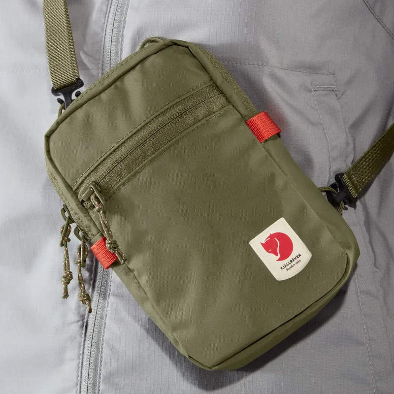 Fjallraven Day Packs-High Coast Pocket - Black