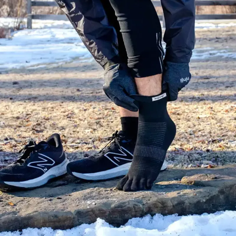 Injinji Socks|Socks-Unisex Run Lightweight Mini Crew Toe Socks - Black