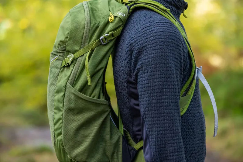Lowe Alpine Day Packs-AirZone Active 22 Rucksack - Deep Heather