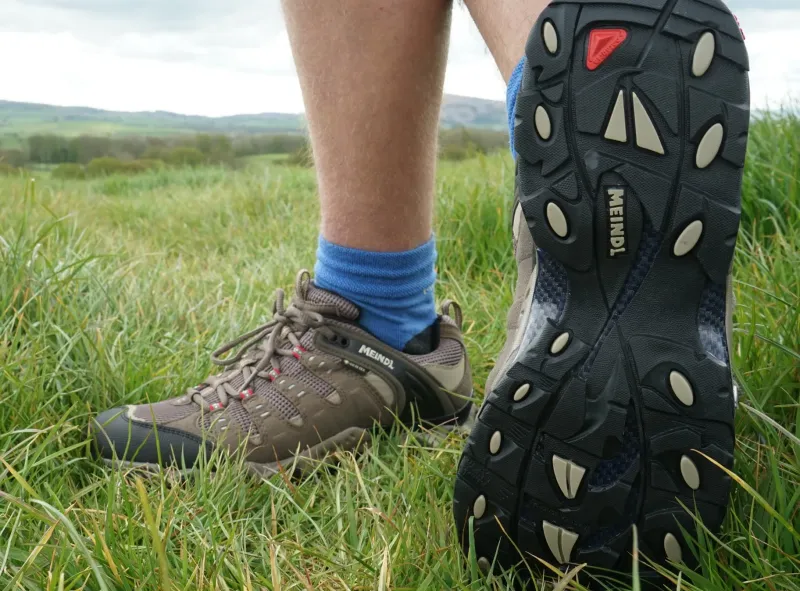 Meindl Hiking Shoes & Boots|Walking Shoes-Mens Respond GTX Shoes - Reed-Red