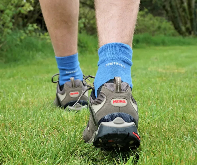 Meindl Hiking Shoes & Boots|Walking Shoes-Mens Respond GTX Shoes - Reed-Red