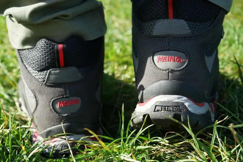 Meindl Hiking Shoes & Boots|Mid Height Boots-Mens Respond Mid II GTX Boots - Graphite-Red