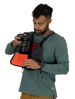 Osprey Day Packs-Camera Chest Rig Rucksack - Charcoal Grey