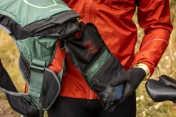 Osprey Fast & Light Rucksacks And Vests-Escapist Velocity 6 Rucksack - Tundra Green-Botanica