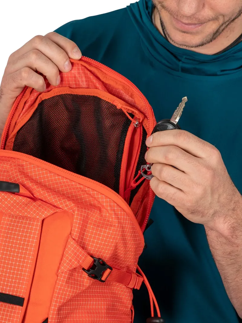 Osprey Climbing Packs And Rope Bags|Climbing Packs-Mutant 22 Climbing Pack - Tungsten Grey