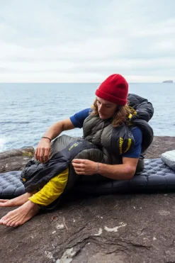 Sea To Summit Backpacking & Lightweight Sleeping Bags-Spark Pro -9C Down Sleeping Bag - Regular