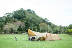 Snowpeak Family & Leisure Tents-Snow Peak Entry Pack TT Tent and Tarp