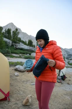 Thermarest Backpacking & Lightweight Sleeping Mats-Therm-a-Rest NeoAir XTherm NXT Mat - Regular-Wide