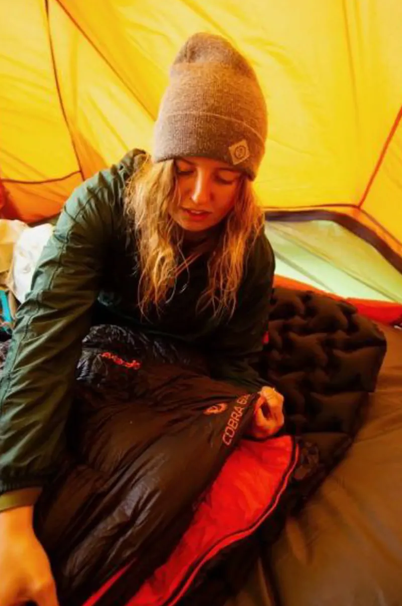 Vango Backpacking & Lightweight Sleeping Mats-Aotrom Mat - Anthracite